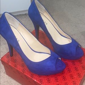 Guess open toe blue suede heels size 8.5